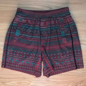 Lululemon Pace Breaker Short 6” *Christmas Day